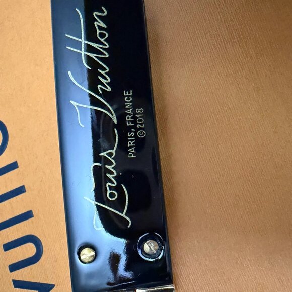 LOUIS VUITTON Acetate 1.1 Millionaires Sunglasses Black - Picture 5 of 11